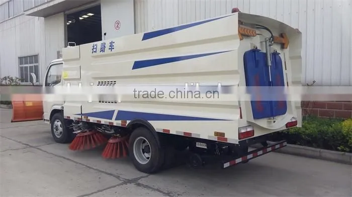 New shape road sweeper truck with snow scraper