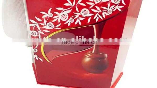red fashion paper box with window can be carried