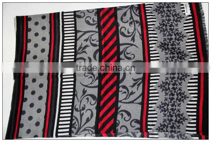 100% cashmere scarf