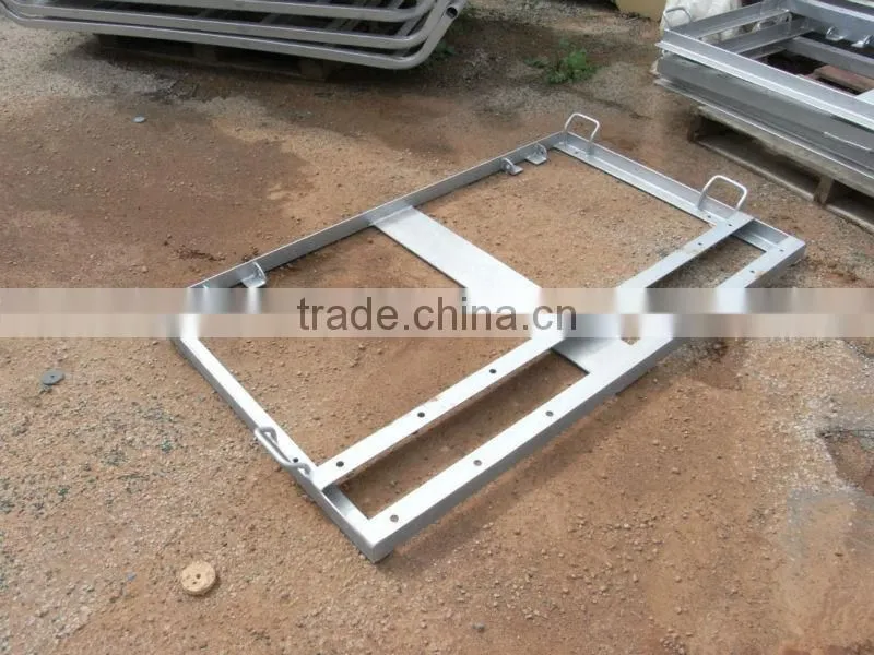 Galvanized or PVC horse stable frame