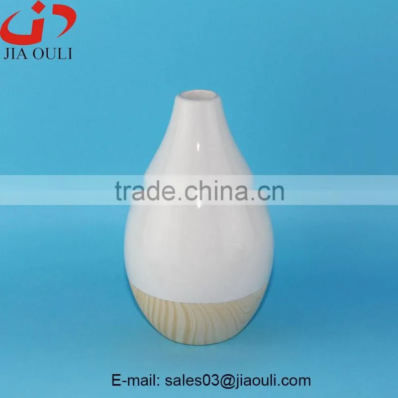 BSCI Audit Factory Cheap Heart shape Ceramic vase, wedding centerpiece vases