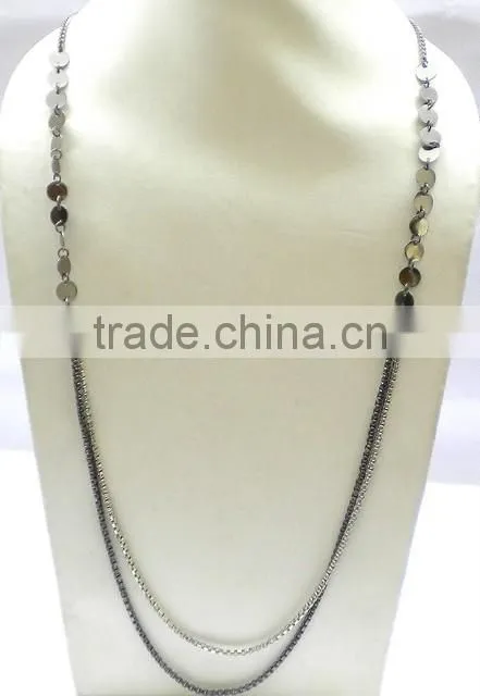 beaded necklace