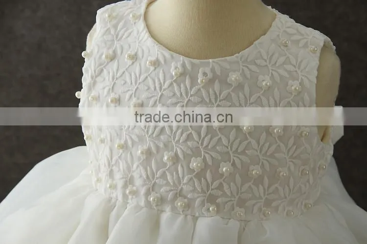 2017 New born baby clothes white first Communion dress Embroidery Flower baby cotton frocks designs 1 year baby girl dresses Hat