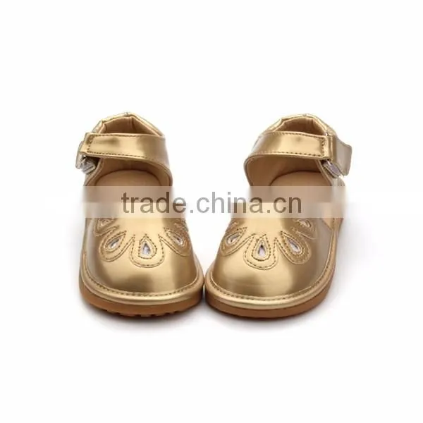 Wholesale fancy color kids squeaky shoes wholesale
