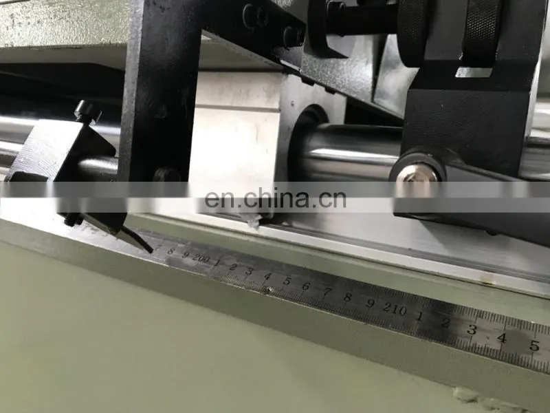 Full Automatic CNC Two Head Cutting Machine for Aluminum Windows