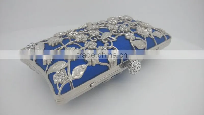 Brilliant Diamond Metal Frame Luxury Evening Party Clutch Bag With Chain For Women
