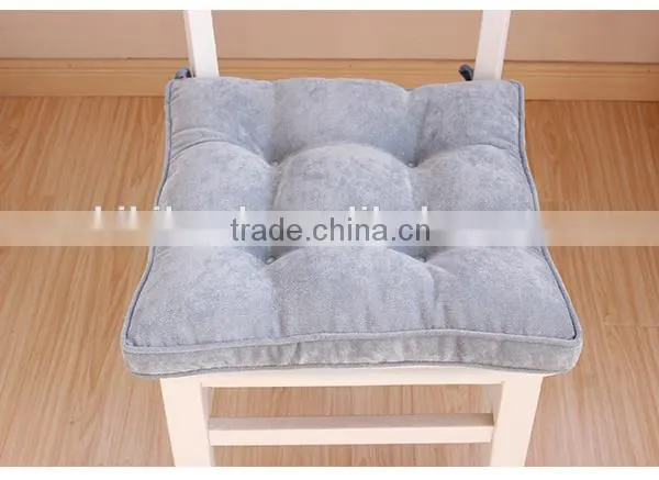 2015 Top new Professional fake button ties chair pad silver chair cushion