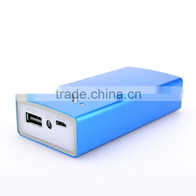Ultrathin portable mobile charger slim move power bank 4400mah for mobile phones