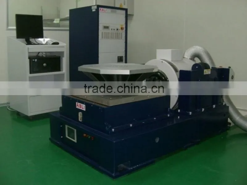 Triaxial vibration test equipment