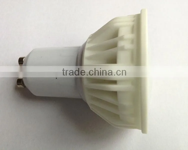 New! Ceramic shell 760 lumens 60 smd 2835 gu10 led