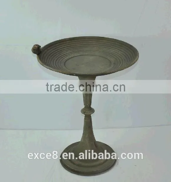 Antique decorative garden cast iron bird bath