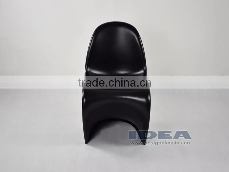 Replica Verner Chair - Black Color