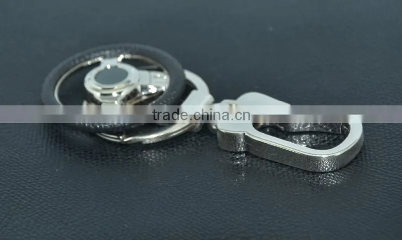 Fashion high quality carwheel shape metal keychain