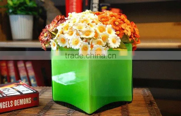 Fiberglass Car Statue for Amusement Park FRP Smart Car