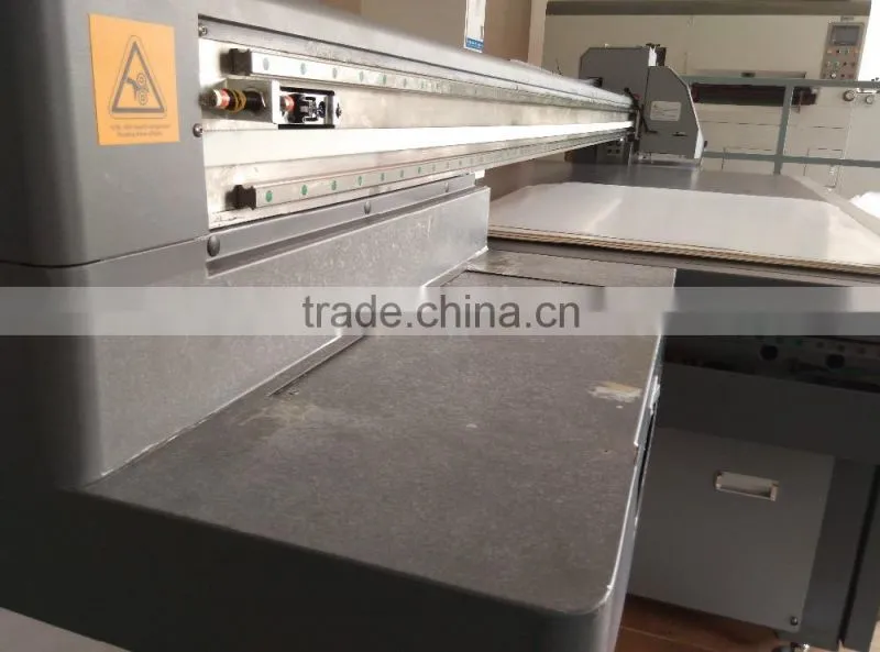 China large format digital UV LED lamp flatbed inkjet printer price