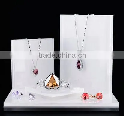 acrylic necklace display , necklace stand