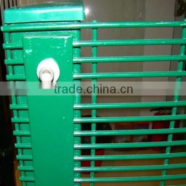 Manufacturer pvc coated galvanized 358 fence /358 security fence/358 security fence prison mesh/