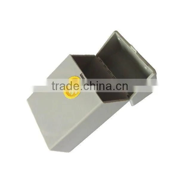 Novelty and fashionable plastic cigarette case. Automatic open and original color plastic cigarette holder