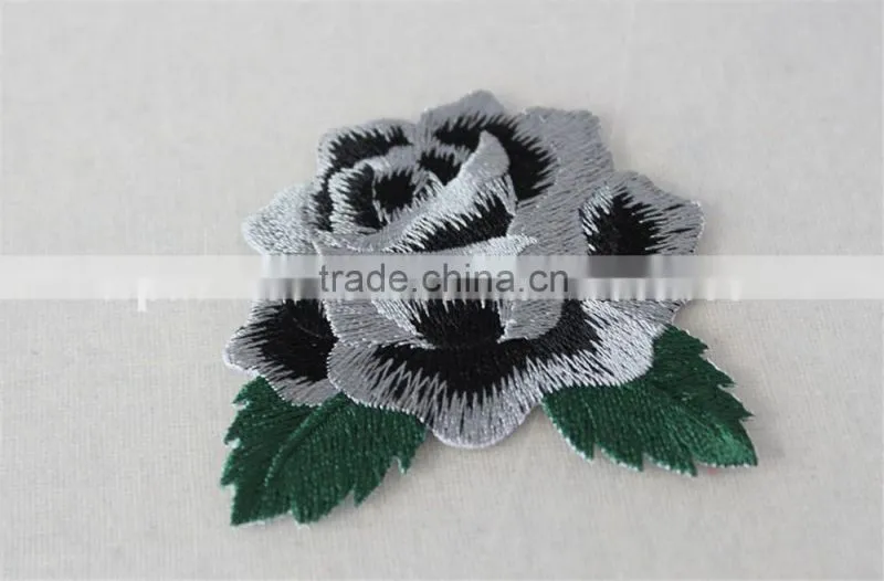 2016 new patch work blouse designs 6*7cm red rose and gray rose flower embroidery patches tim for clothing