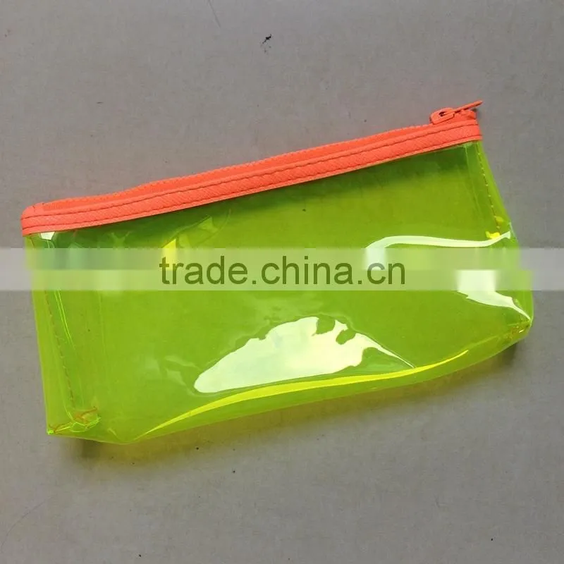 2014 new arrival wholesale customized yellow pvc zipper bag