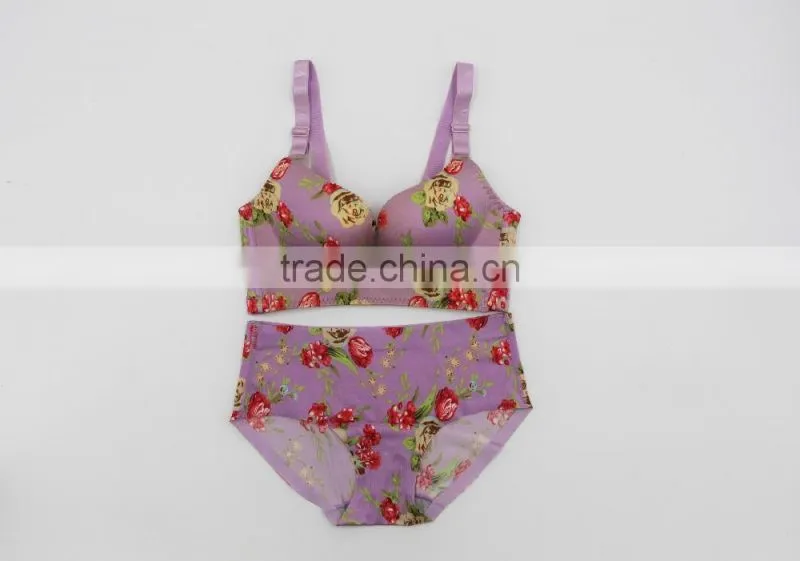Printed roses brushed one peice seamless underwear gather comfortable adjustable bra set