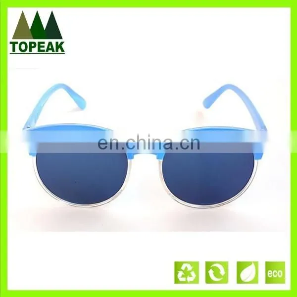 2016 Latest Fashion UV400 protective fashion design hign quality sunglasses