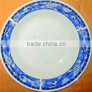 daily use white ceramic porcelain fruit plate with cut edge / ceramic fruit plate with flower design
