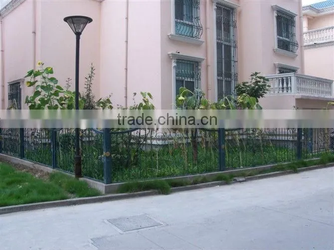 2015 Top-selling outdoor artistic iron gate fence