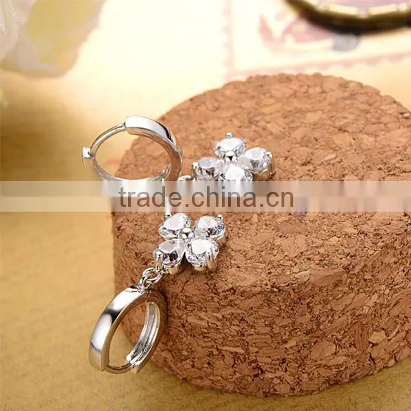 2014 factory high quality hot sell diamond 925 sterling silver earring