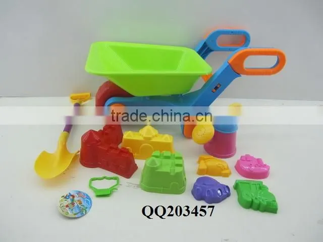 Plastic toy sand beach play set
