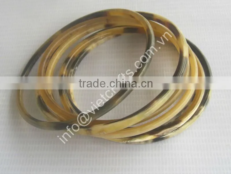 Buffalo horn bangle, natural horn vein. Set of 7pcs