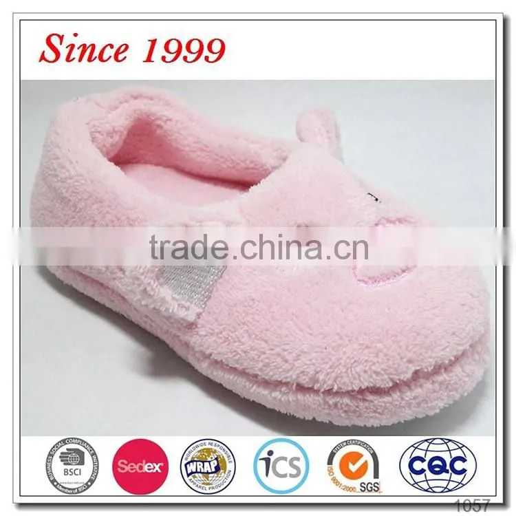 2016 hot selling stuffed kids baby pig head animal slippers
