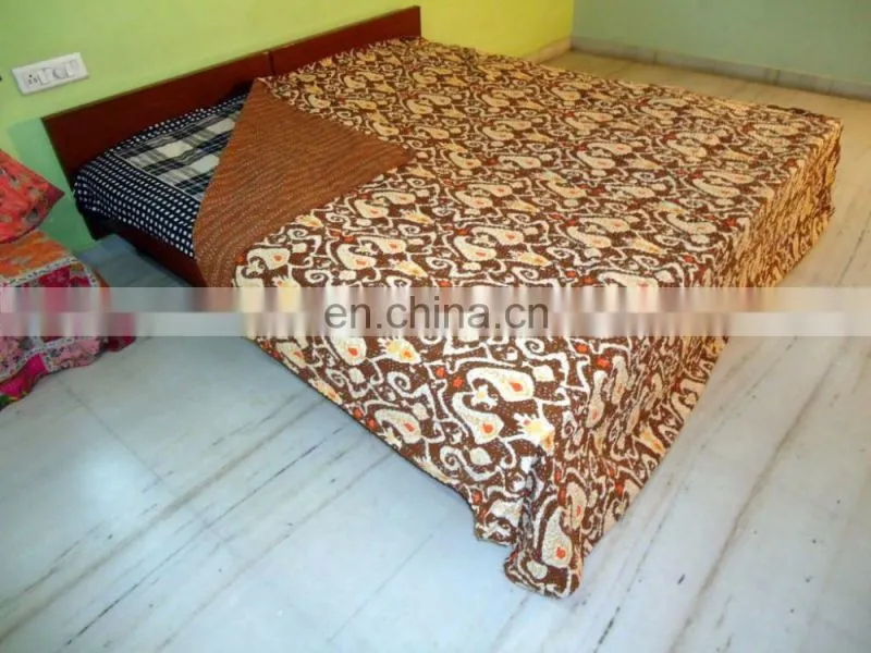 Indian Ikat Kantha Quilt Queen Size Throw Gudri Ikat Kantha Bedspread