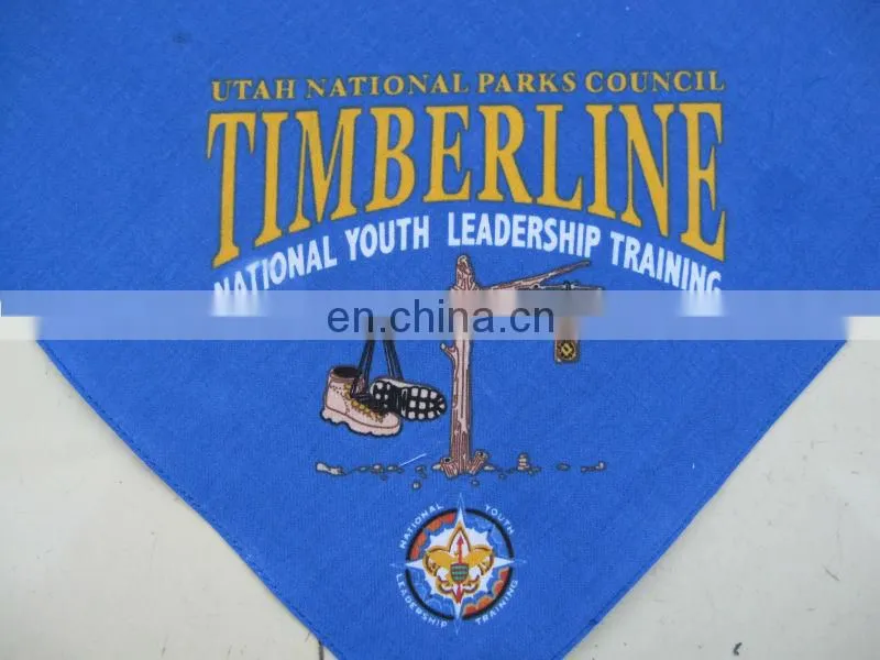 Custom made logo printing blue cotton triangular bandana cheap cotton words triangle scarf cotton dog bandana pet scarf