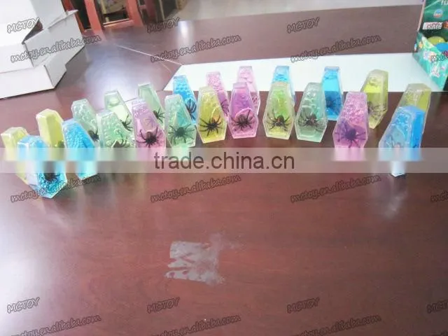 Factory supplier wholesale Crystal Coffin putty with dinosaur frog spider lizard alien crystal gift crystal toy crystal ball