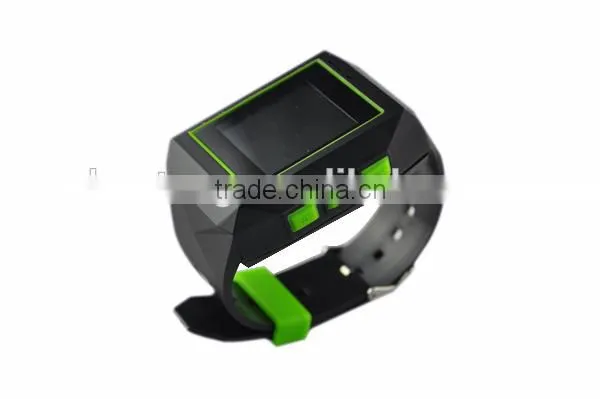 factory direct 1.5 inch SOS button SIM card kids used gps running watch,2-way communication