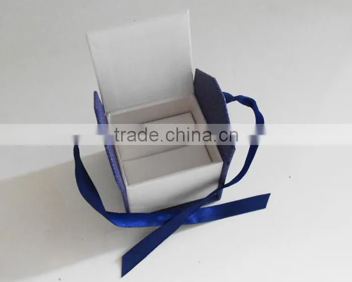 make paper jewelry boxes,globe jewelry box,handcrafted jewelry boxes