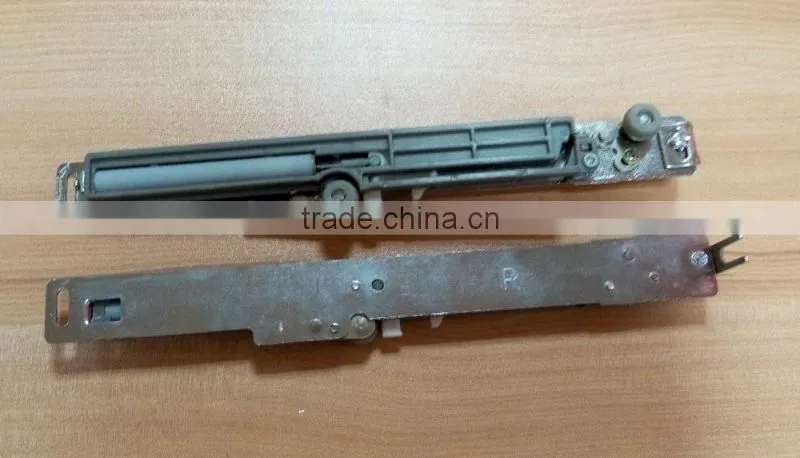 inner-hanging type steel and PA6 sliding door hardware with soft close