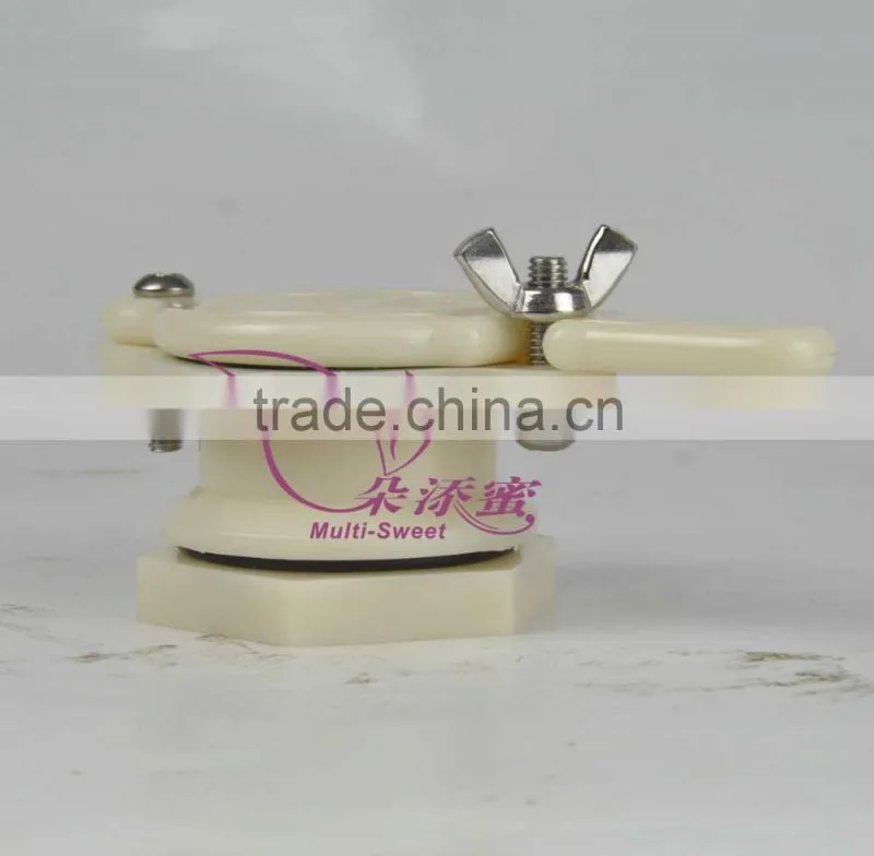 Plastic bee honey extractor gate/bee honey tape
