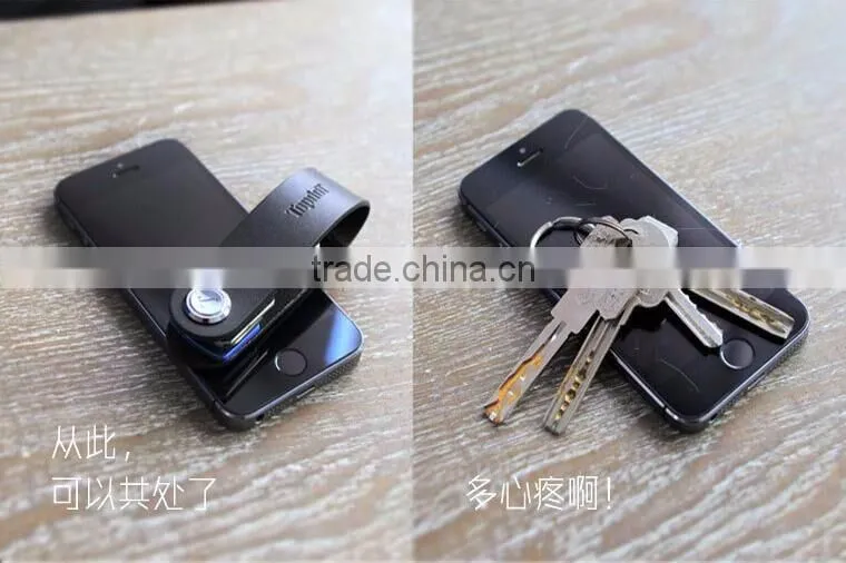 Multifunctional storage keychain with Skeleton Screws and high quality leather