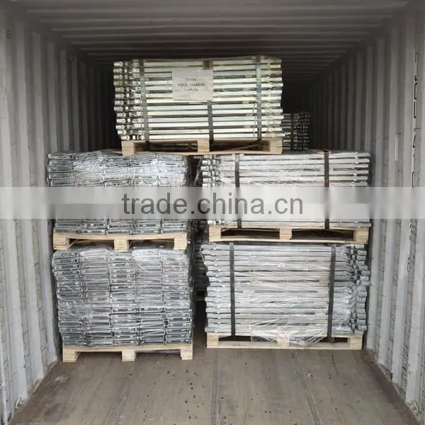 Steel Adjustable safety parapets for construction
