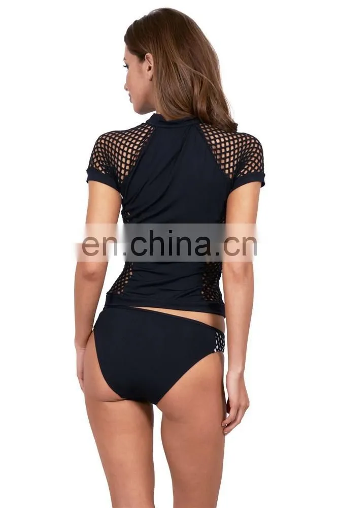 Rash guard manufacturer custom black and white short sleeve zip up panelling mesh surf lycra rash guard for ladies