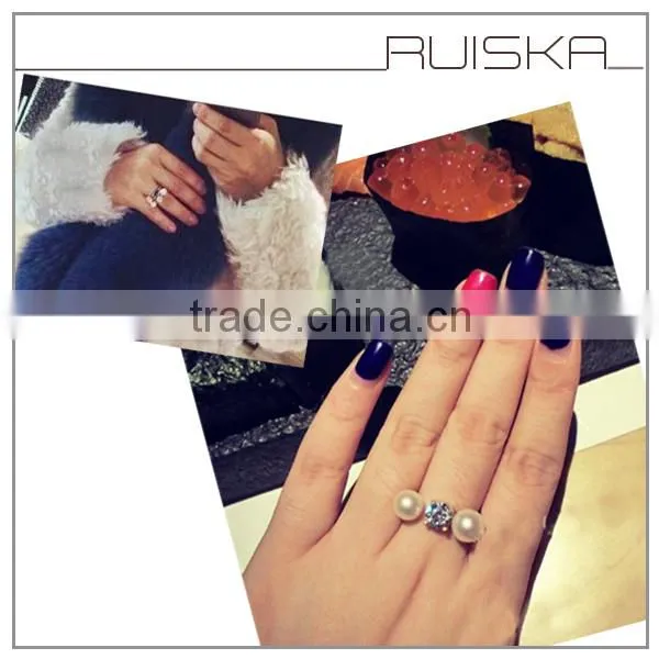 Open Imitation Pearl And Zircon Finger Ring
