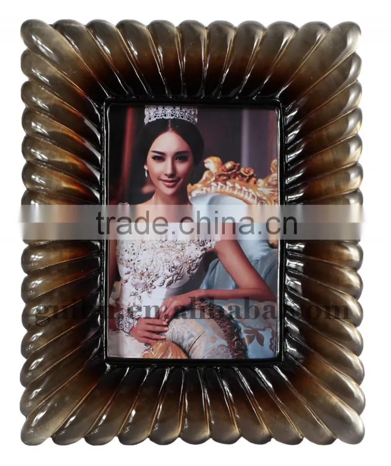 Chinese supplier crystal exquisite frame for home funiture