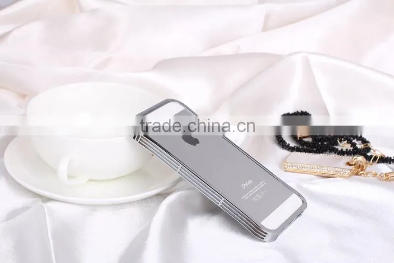 Cell Phone case/Metal Bumper With Buckle Design