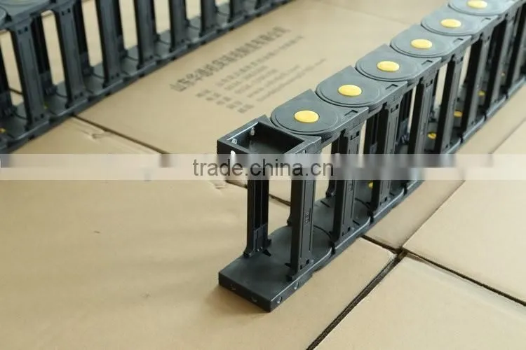 Ultra Durable Delicate Bridge Type Plastic Drag Chain For Machinery