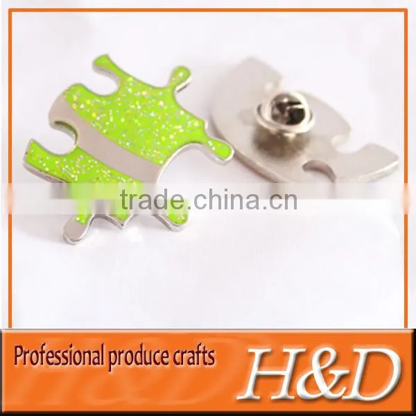 Nice-looking epoxy badge with customer's logo