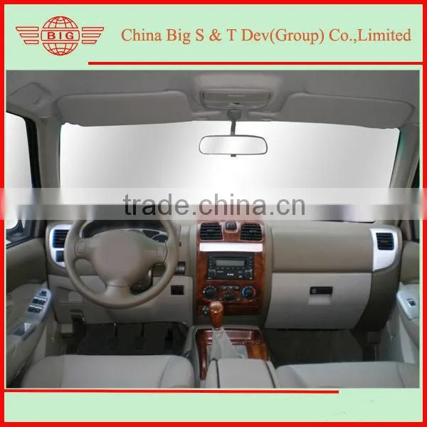 7 seats Mitsubishi engine 4x2 and 4x4 SUV car