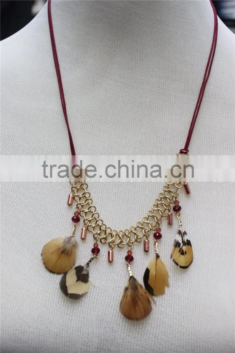Newest Gold Feather Pendant Necklace Short Chain Rose-gold Charm Connected Necklace 2016 Fashion Style Wholesale