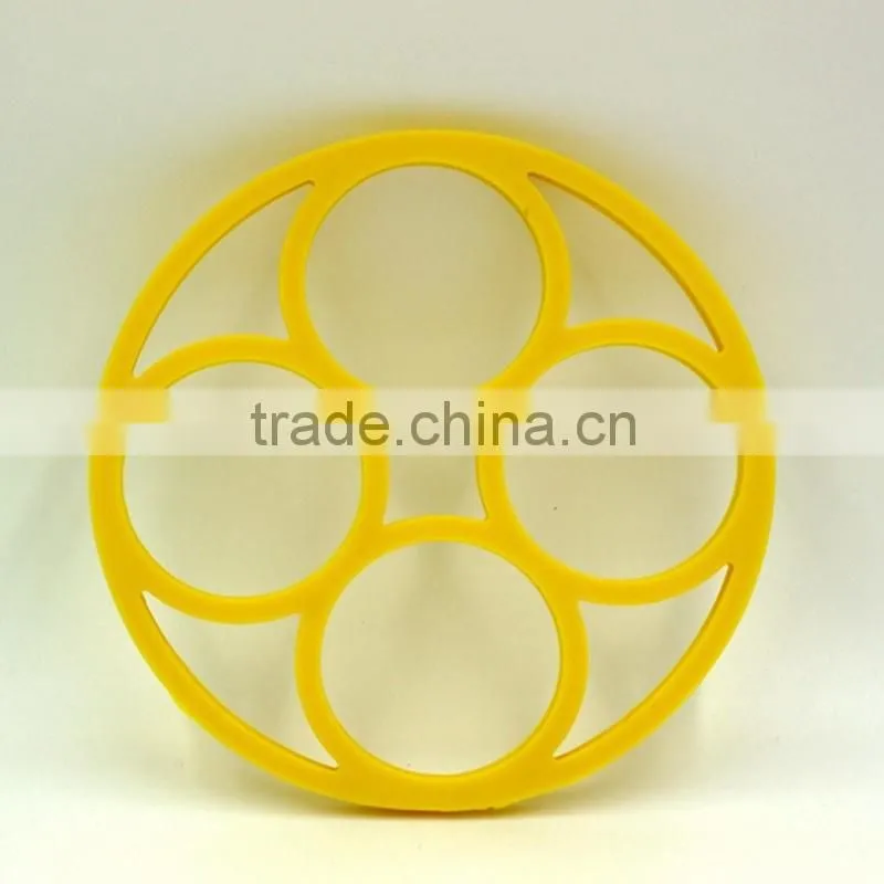 kitchen hot pot heat-resistant silicone mat/silicone trivet pot holder